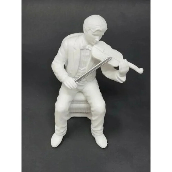 Department 56 Winter Silhouette CHRISTMAS CONCERTO VIOLINIST 78476 - Picture 1 of 8
